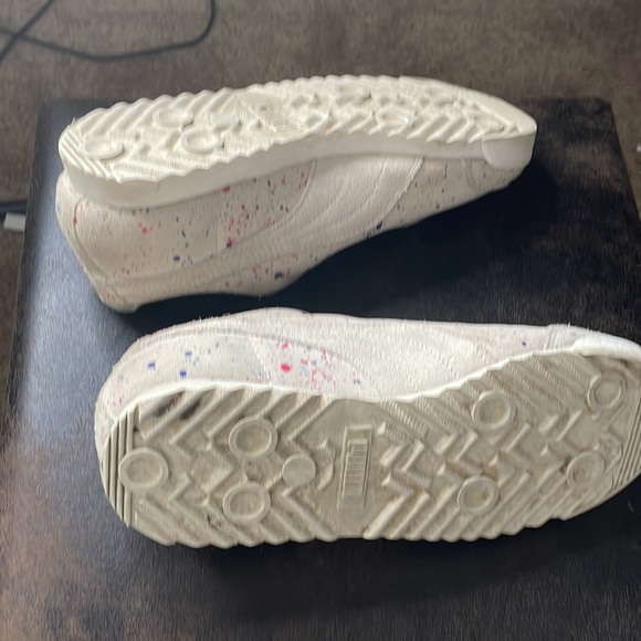 Puma shoes - Picture 5 of 5